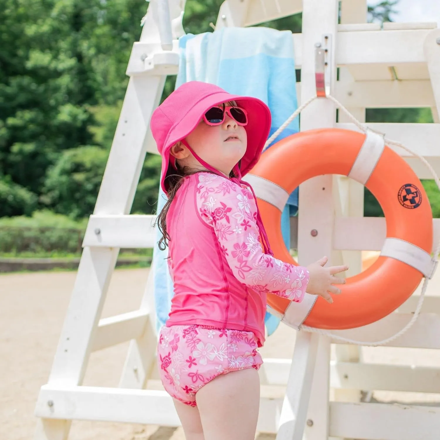 i play. by green sprouts Baby Breathable Swim & Sun Bucket Hat