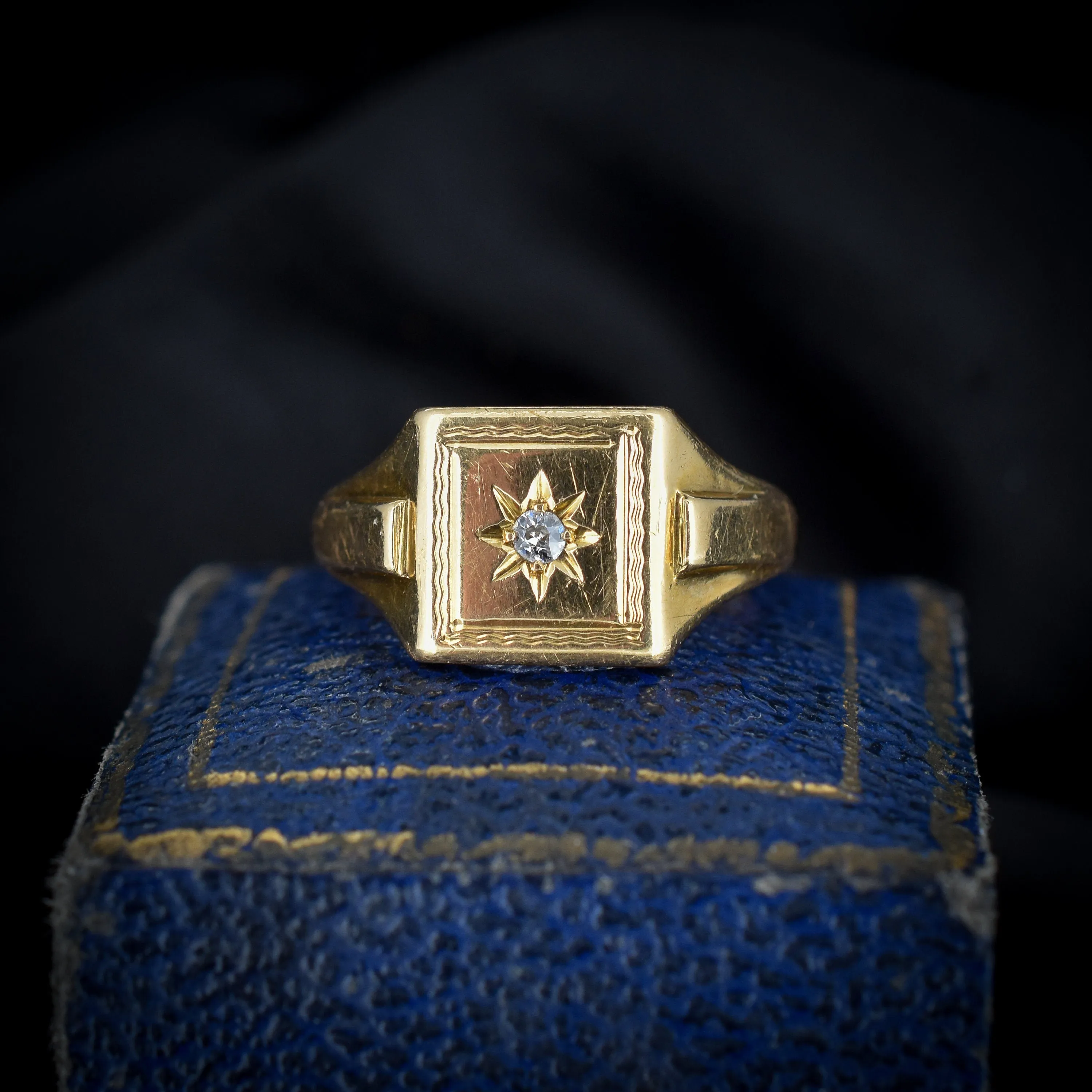 Vintage Diamond Square 18ct Yellow Gold Signet Ring | Dated 1940